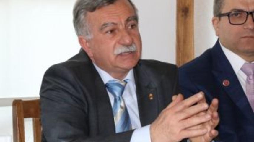 Dumaner, Yeniden Adaylığını A&ccedil;ıkladı