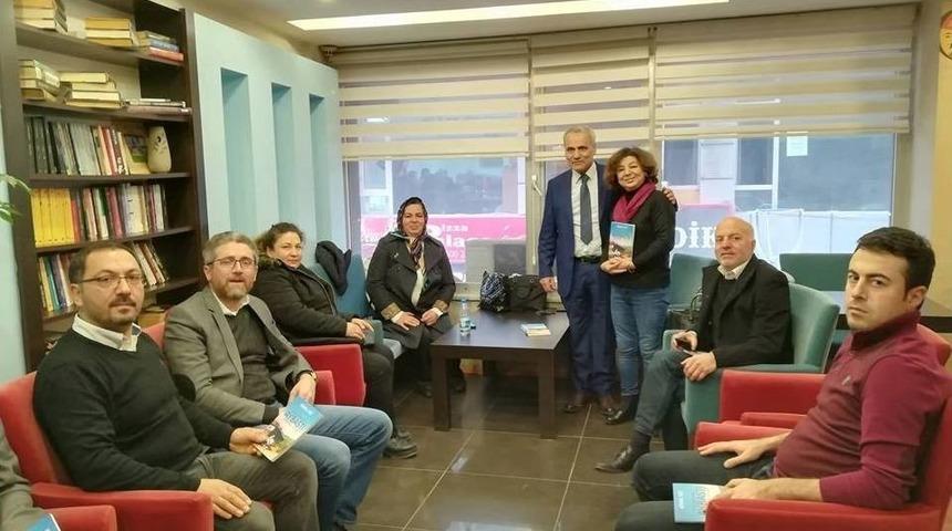 Yazar Kemal Düz Kitabını Tanıttı