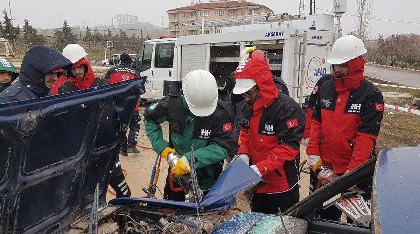 Afad&rsquo;dan İhh Personeline Arama Kurtarma Eğitimi