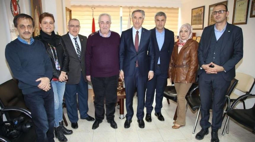 Başkan Yanılmaz, &ldquo;yerel Basın Ne Kadar G&uuml;&ccedil;l&uuml;yse Şehir O Kadar Ayakta Olur&rdquo;