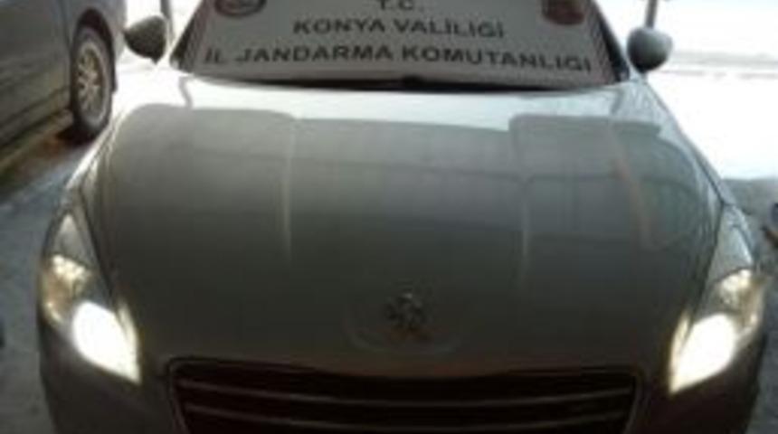 Gümrük Kaçağı Otomobile El Konuldu