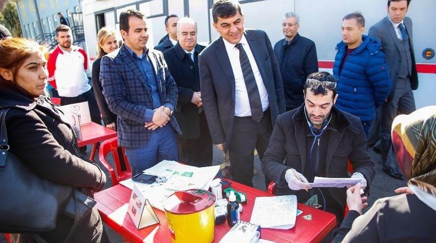 Şehitkamil Belediye Personelleri Kan Bağışında Bulundu