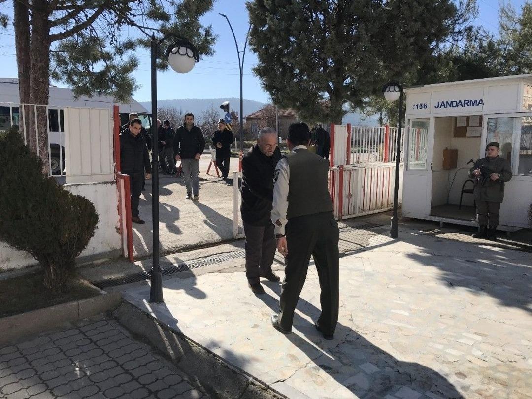 75 Yaşında Afrin&rsquo;e Gitmek İ&ccedil;in Dilek&ccedil;e Verdi