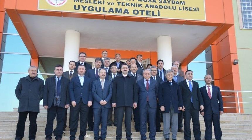 İmam Hatip Öğrencilerine Yeni Projeler