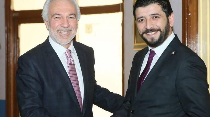 Başkan Saraçoğlu, Mhp’yi Ziyaret Etti