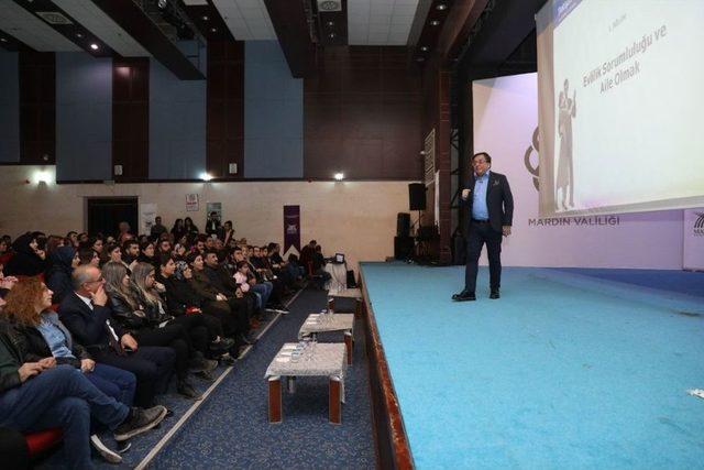 Mardin Büyükşehir Belediyesinden İki Ayrıkonferans