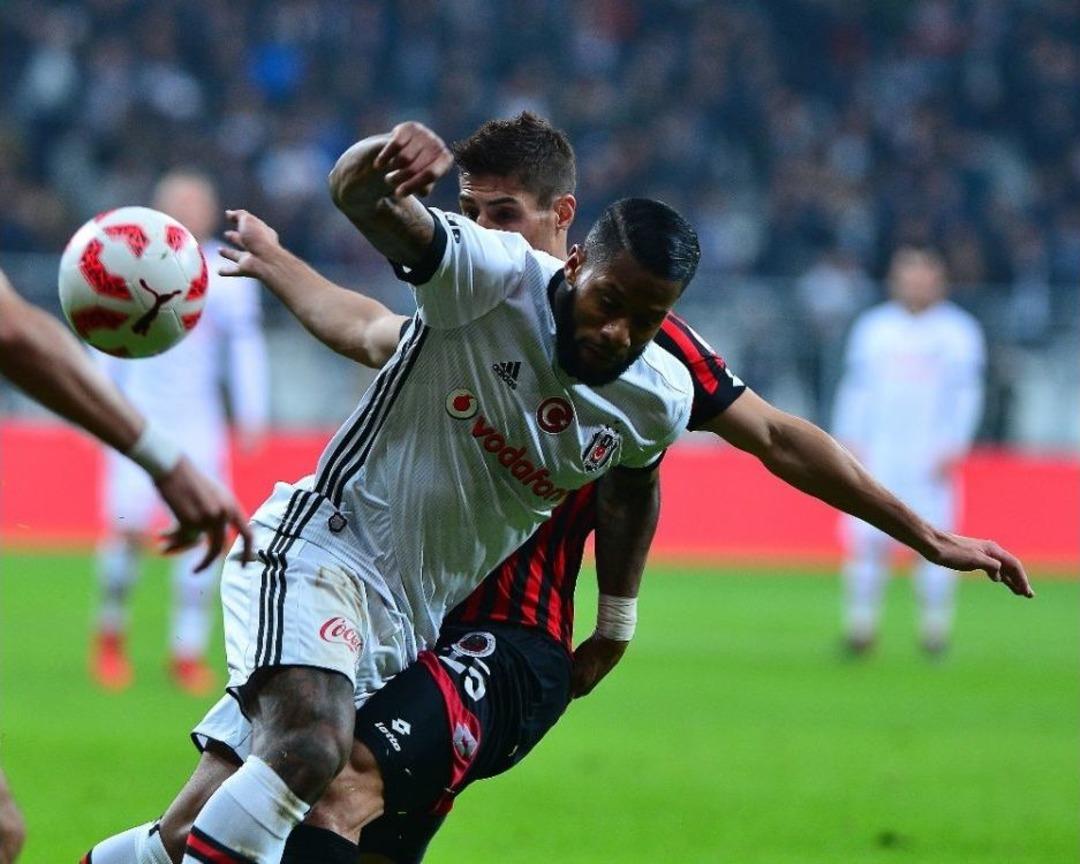 Ziraat T&uuml;rkiye Kupası: Beşiktaş: 1 - Gen&ccedil;lerbirliği: (ilk Yarı)