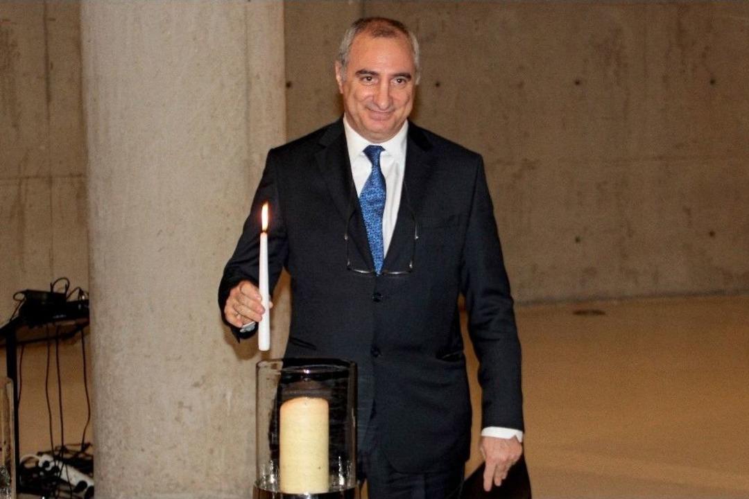 İsrail B&uuml;y&uuml;kel&ccedil;iliği Yahudi Soykırımını Andı