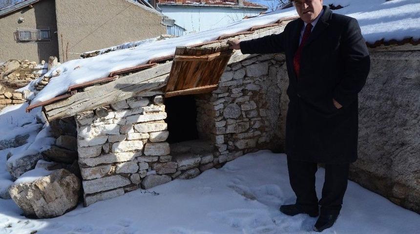 Sahipsiz Mezar Harabe Halde