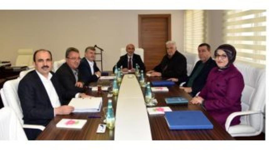 Başkanlar Sel&ccedil;uklu&lsquo;da Yatırımları Değerlendirdi