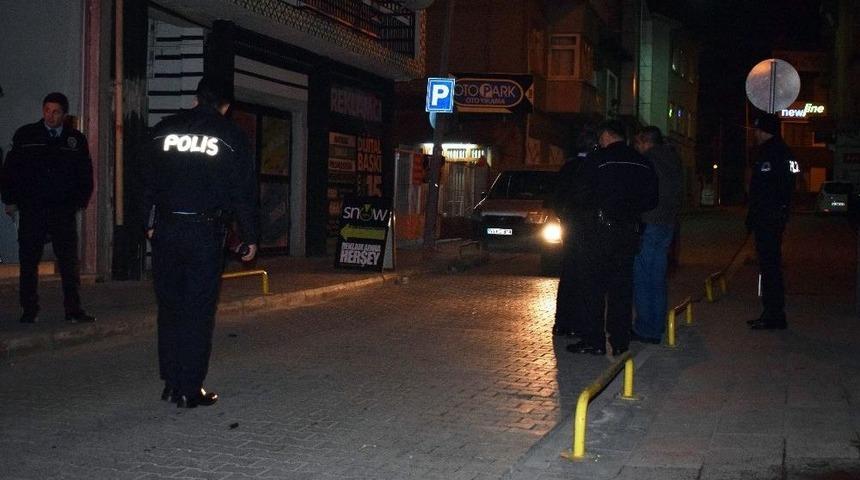 Pompalı T&uuml;fekle Rastgele Ateş A&ccedil;an Şahıs Polisi Alarma Ge&ccedil;irdi