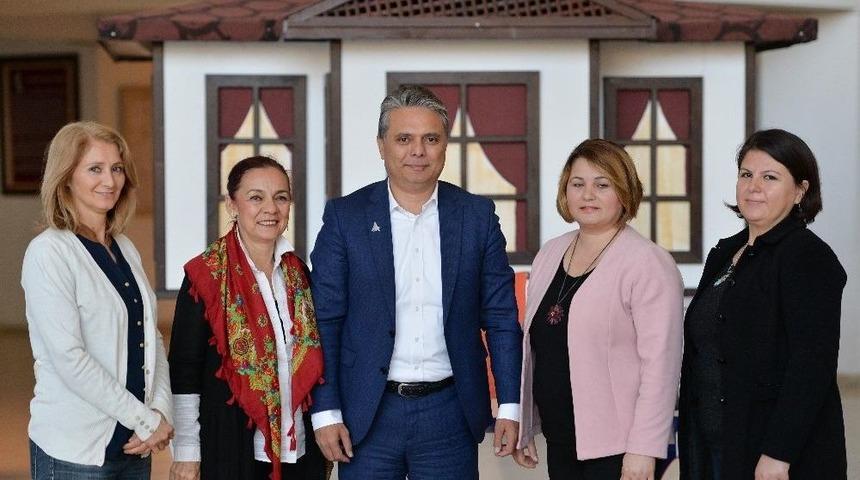 &Uuml;mit Uysal: &ldquo;belediyeciliğimizin Odağında İnsan Var&rdquo;