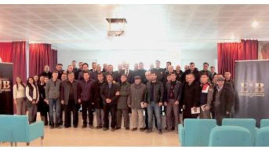 &Ccedil;ift&ccedil;iye Arazi G&uuml;breleme Teknikleri Semineri