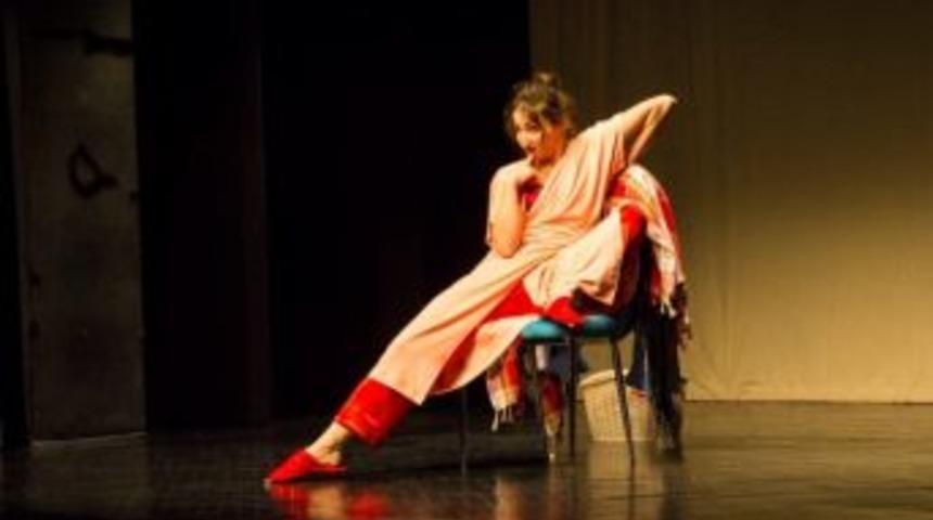 Devlet Konservatuvarından ‘yalnız Kadın’ Prömiyeri