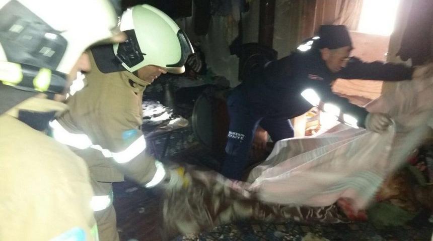 Balıkesir&rsquo;de Yangın: 1 &Ouml;l&uuml;, Bir Yaralı