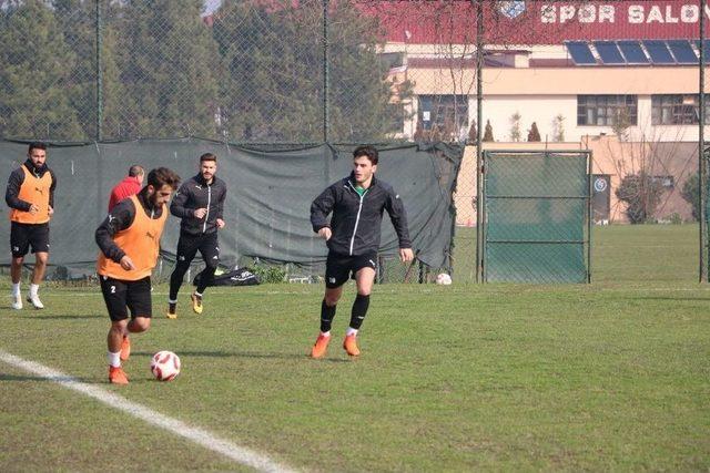 Sakaryasporlu Futbolcular, Hacettepe Maçının Hazırlıklarını Sürdürüyor