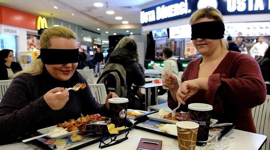 G&ouml;remeden Yaşamayı Deneyimlediler