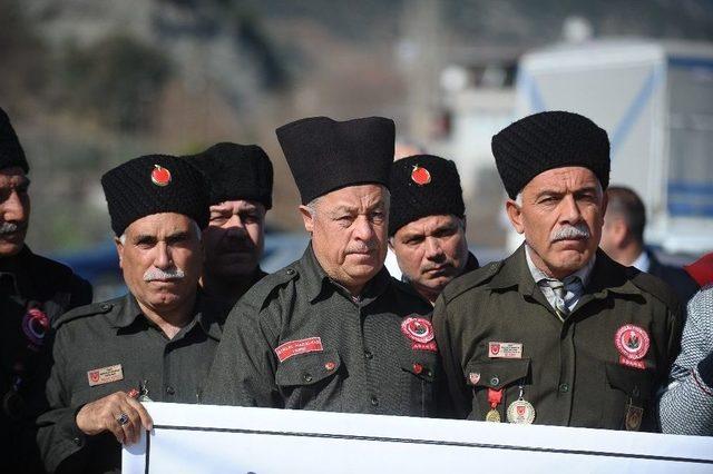 Hatay’da Halk Ozanları Ve Gazilerden Mehmetçiğe Destek