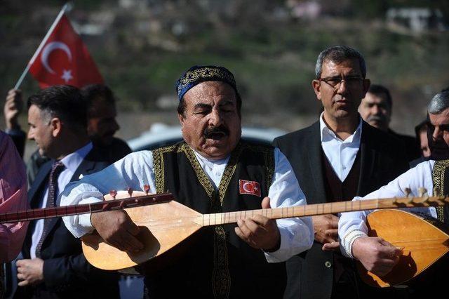 Hatay’da Halk Ozanları Ve Gazilerden Mehmetçiğe Destek