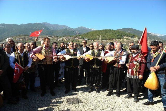 Hatay’da Halk Ozanları Ve Gazilerden Mehmetçiğe Destek