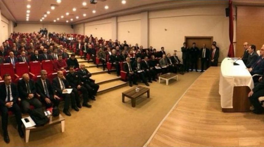 Elektrik Kurumundan Mahalleliye &rsquo;inekleri Sırayla Sağın&rsquo; &Ouml;nerisi