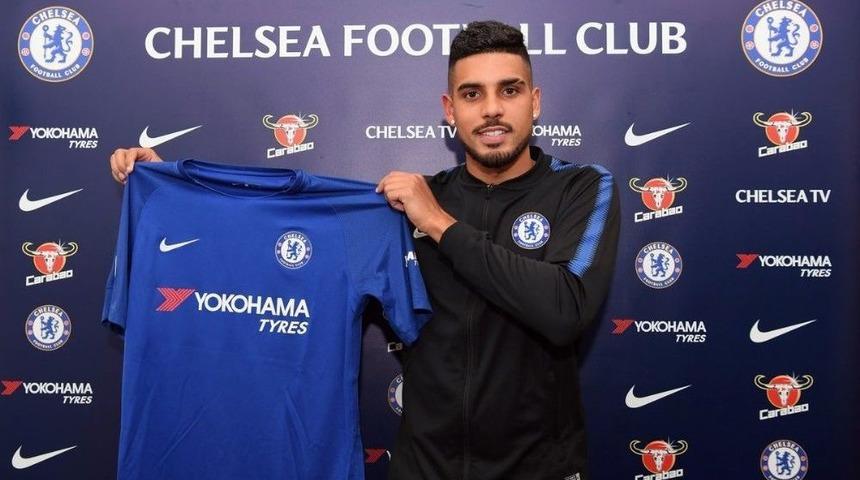 Chelsea, Roma&rsquo;dan Palmieri&rsquo;yi Kadrosuna Kattı