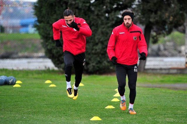 Coşkun Zeren: ”yabancılarımız Yeni Transfer Gibi Olacak”