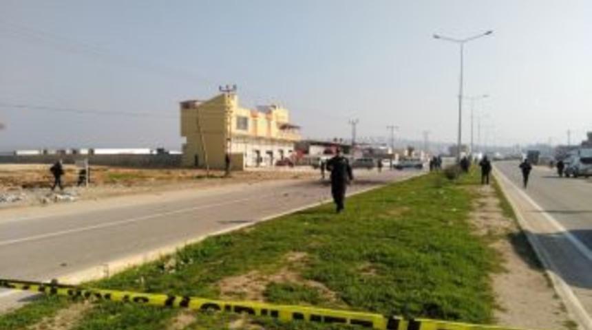 Reyhanlı&rsquo;ya 2 Roket Daha D&uuml;şt&uuml;