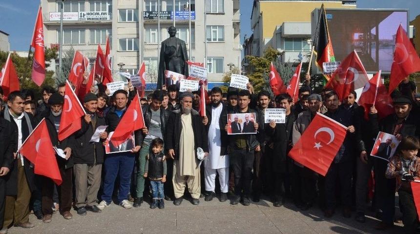 Aksaray’da Yaşayan Afganlılar Gönüllü Askerlik Başvurusu Yaptı
