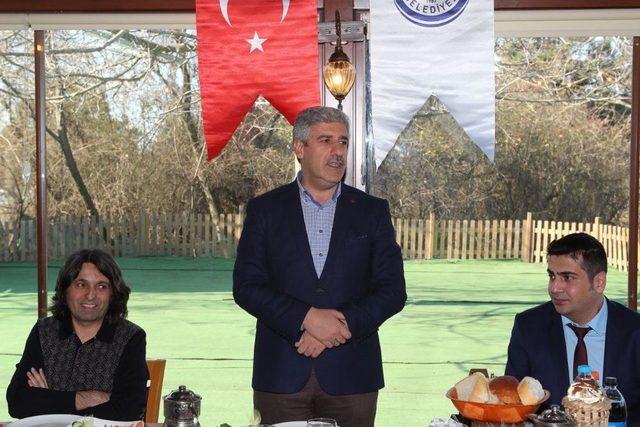 Arnavutköy Belediyesi, Argem Mezunu Üniversiteli Gençleri Ağırladı