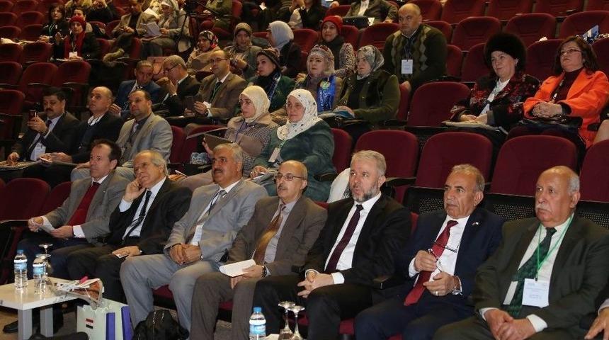 Erü’de 1. Uluslararası Sosyal Bilimler Kongresi Başladı