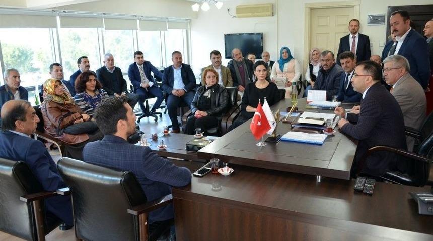 Didim Ak Parti&rsquo;de 3. Temay&uuml;l Stk&rsquo;larla Yapıldı