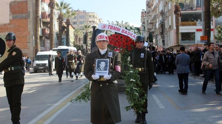 Kore Gazisi T&uuml;mgenarel Askeri T&ouml;renle Uğurlandı