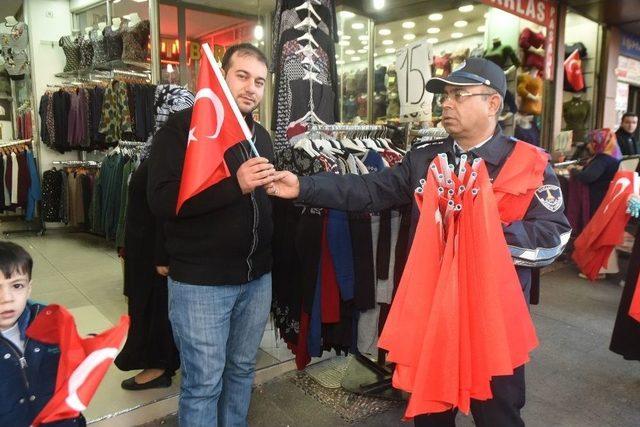 Şahinbey Belediyesi’nden Dört Bir Yana Türk Bayrağı