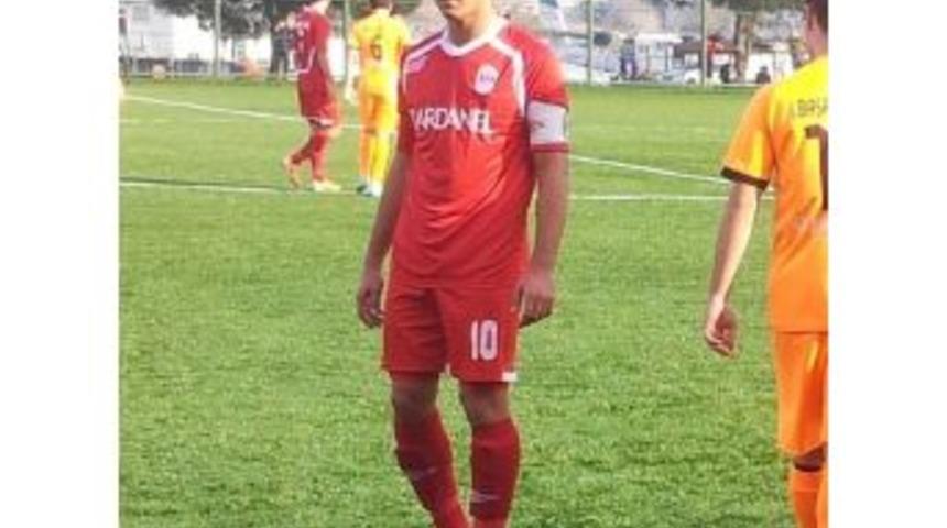 E. Yeni Malatyaspor, Gen&ccedil; Yetenek İsmail &Ouml;zt&uuml;rk&rsquo;&uuml; Kadrosuna Kattı