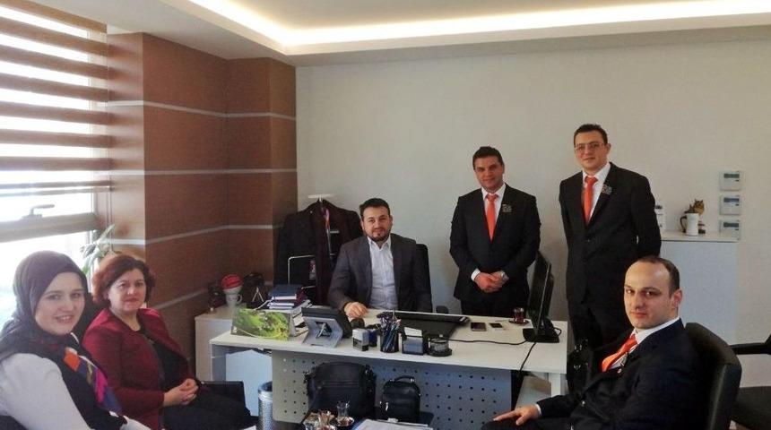 A&ccedil;ık Kapı Projesi Yetkilileri Tredaş&rsquo;la Bir Araya Geldi