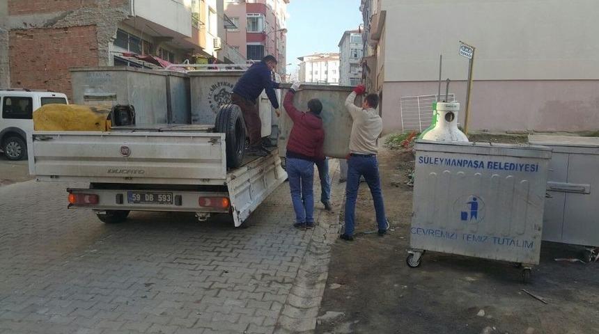 &Uuml;st Yapısı Tamamlanan Mahallelerin &Ccedil;&ouml;p Konteynerleri Yenilendi
