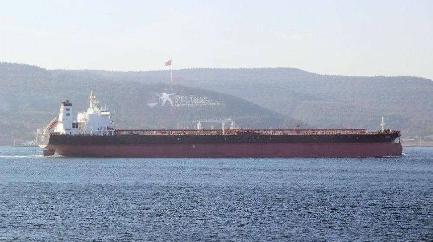 &Ccedil;anakkale Boğazı Gemi Ge&ccedil;işlerine Yeniden A&ccedil;ıldı