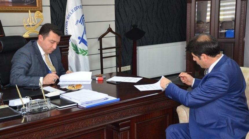 Boz&uuml;y&uuml;k Belediyesi Ve Tse Arasında Protokol İmzalandı