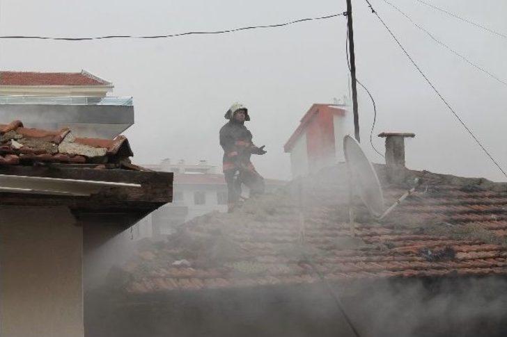 Başkent’te Gecekondu Yangını: 3 Yaralı G3