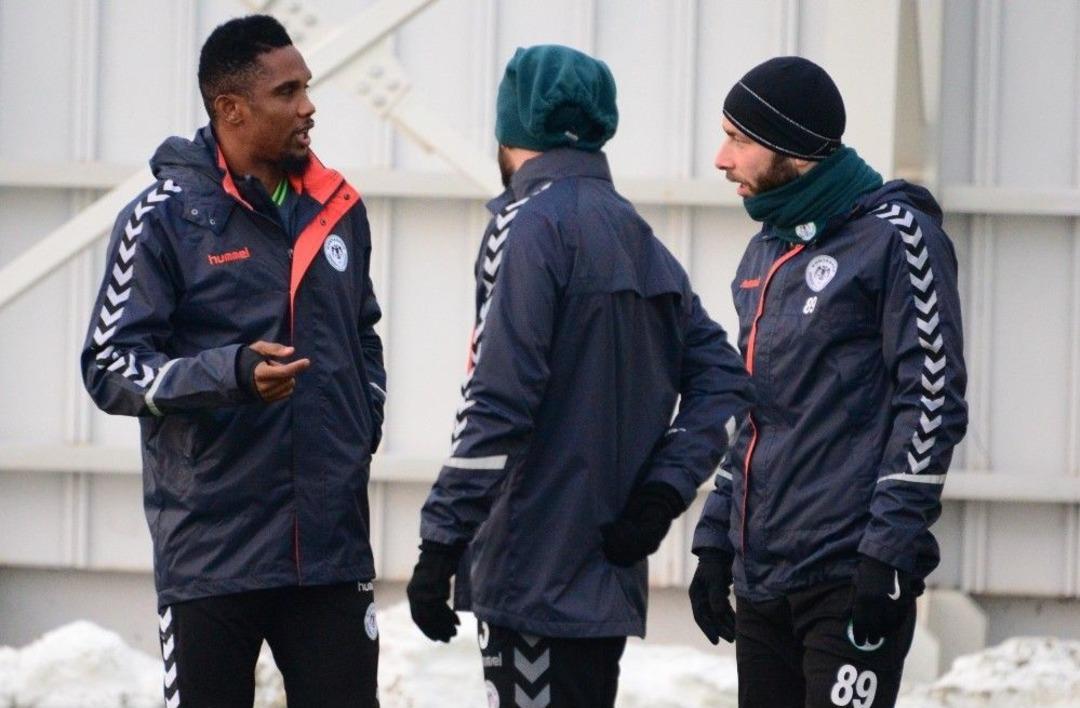 Atiker Konyaspor&rsquo;da Eto&rsquo;o İlk Antrenmanına &Ccedil;ıktı