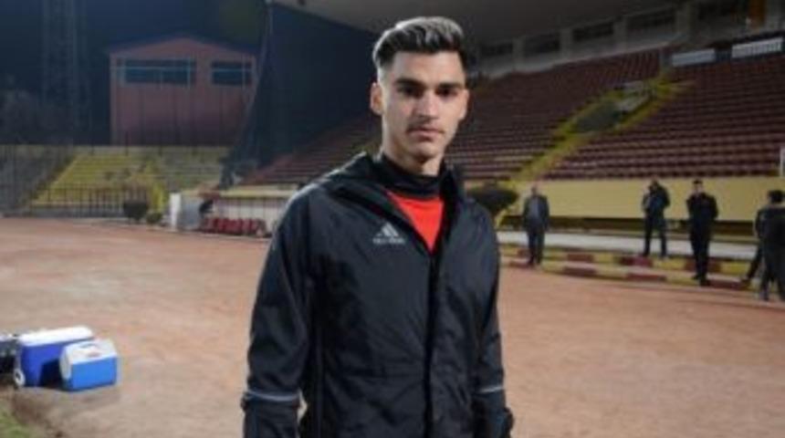 Elazığspor, Murat Akça’yı Kadrosuna Kattı