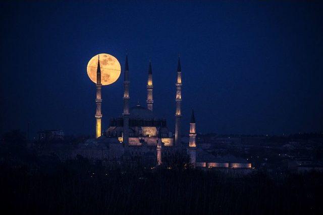 Muhteşem Selimiye’ye Eşsiz ‘nişane’