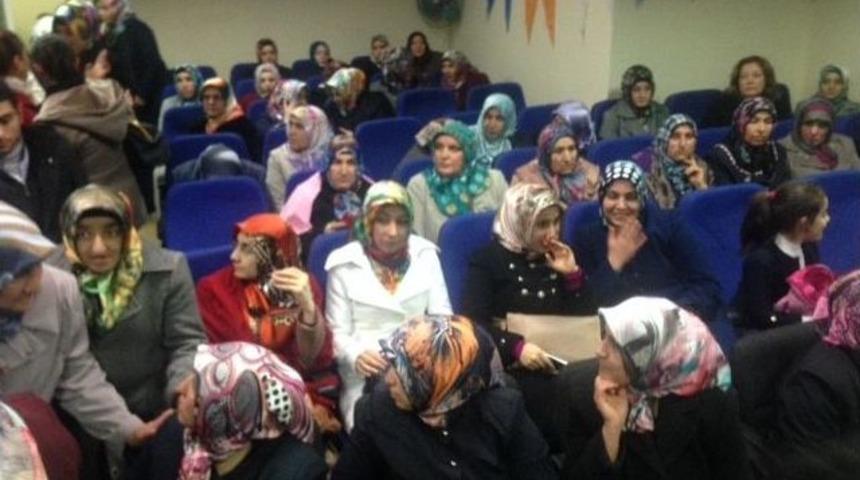 Ak Parti Sungurlu Gen&ccedil;lik Ve Kadın Kolları Se&ccedil;imleri Yapıldı