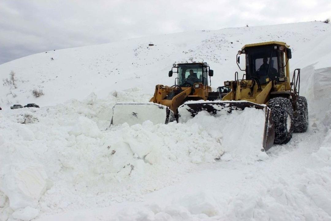 Muş&rsquo;ta Karla M&uuml;cadele &Ccedil;alışması