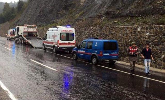 Hasta Taşıyan Ambulans Kaza Yaptı