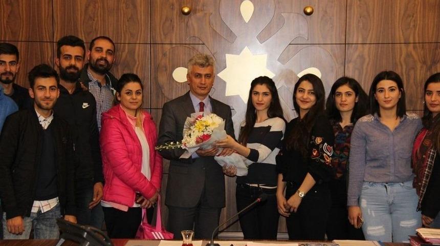 Üniversite Öğrencilerinden Başkan Arıcan’ı Ziyaret