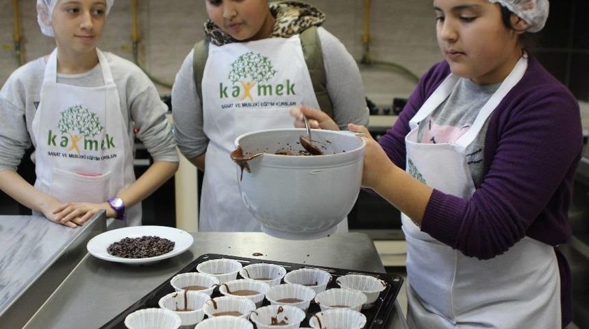 Gen&ccedil; Kaymek İle Farklı Tatil