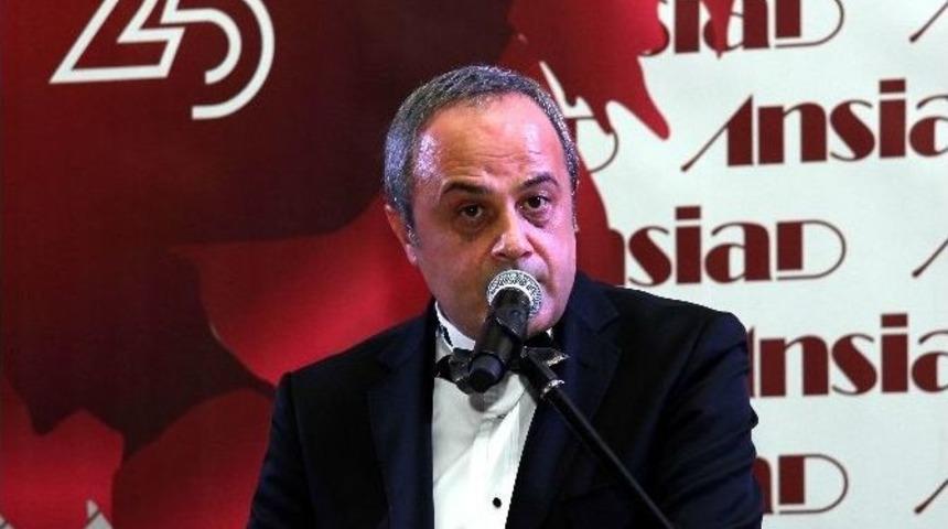 Ansiad &Ouml;d&uuml;lleri Sahiplerini Buldu