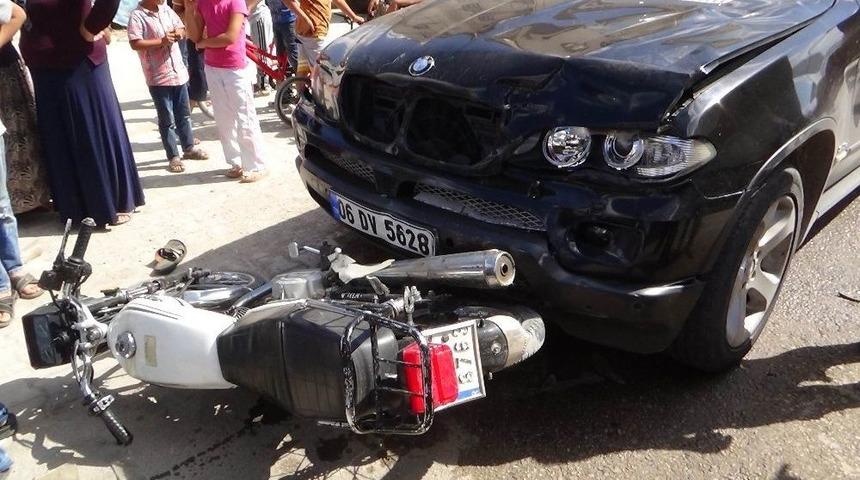 Kilis&rsquo;te Motosiklet İle Otomobil &Ccedil;arpıştı: 2 Yaralı